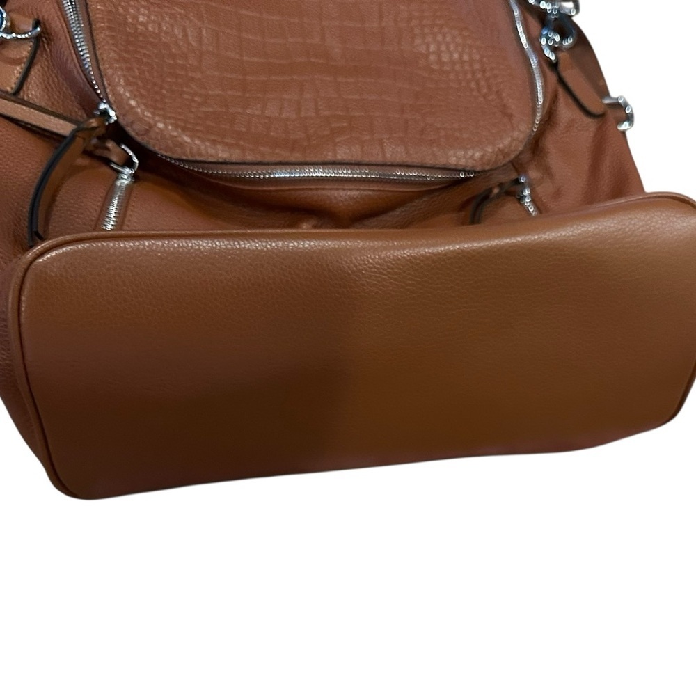 Cluci Brown Leather Backpack Crossbody Computer Bag NWOT - Picture 5 of 9